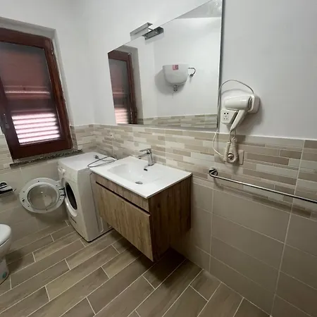 Aparthotel Villamargherita 4*