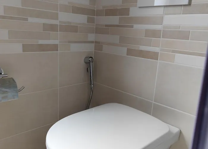 Aparthotel Villamargherita 3*